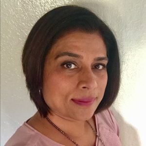 Meet your Posher, Monica